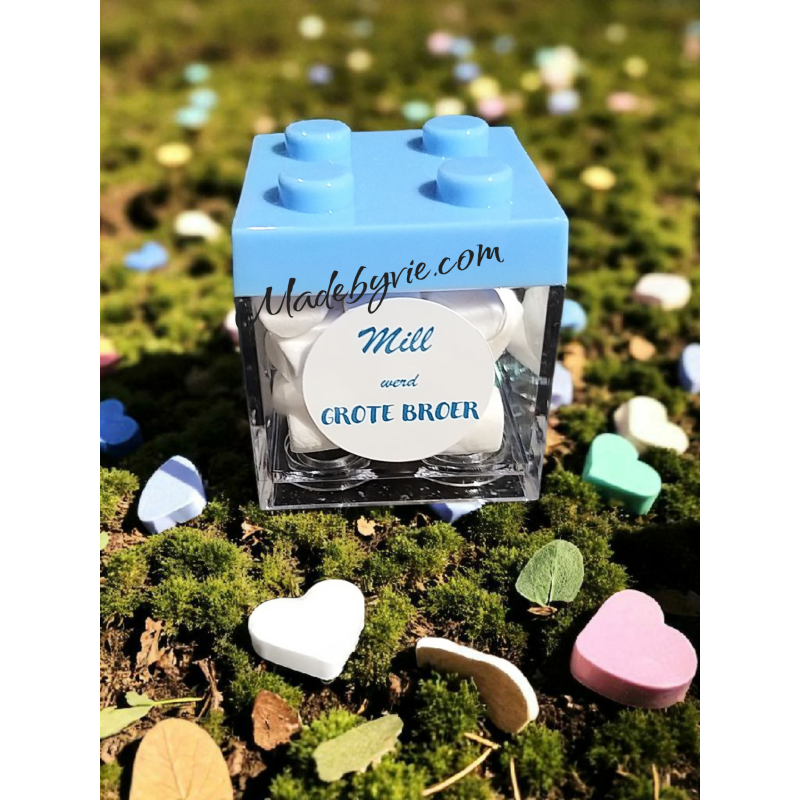 Lego doosje met sticker