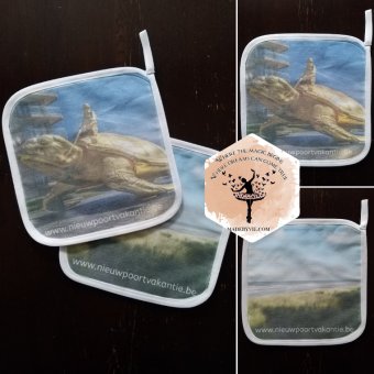 White potholders with photo / image