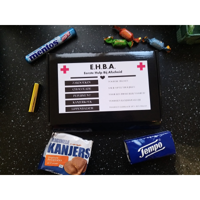 Brievenbusdoosje 'Eerste Hulp Bij Afscheid' Brievenbusdoosje 'Eerste Hulp Bij Afscheid'