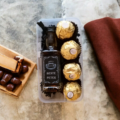 Ferrero Rocher en Jack Daniels giftset Ferrero Rocher en Jack Daniels giftset